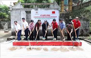 Chinese Embassy supports school nutrition improvement in Lang Son