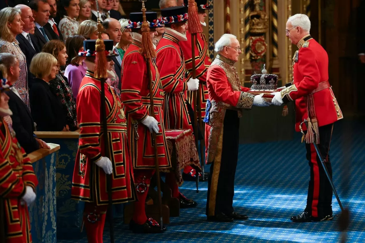 Vua Charles III và Hoàng hậu Camilla dự khai mạc Quốc hội Anh