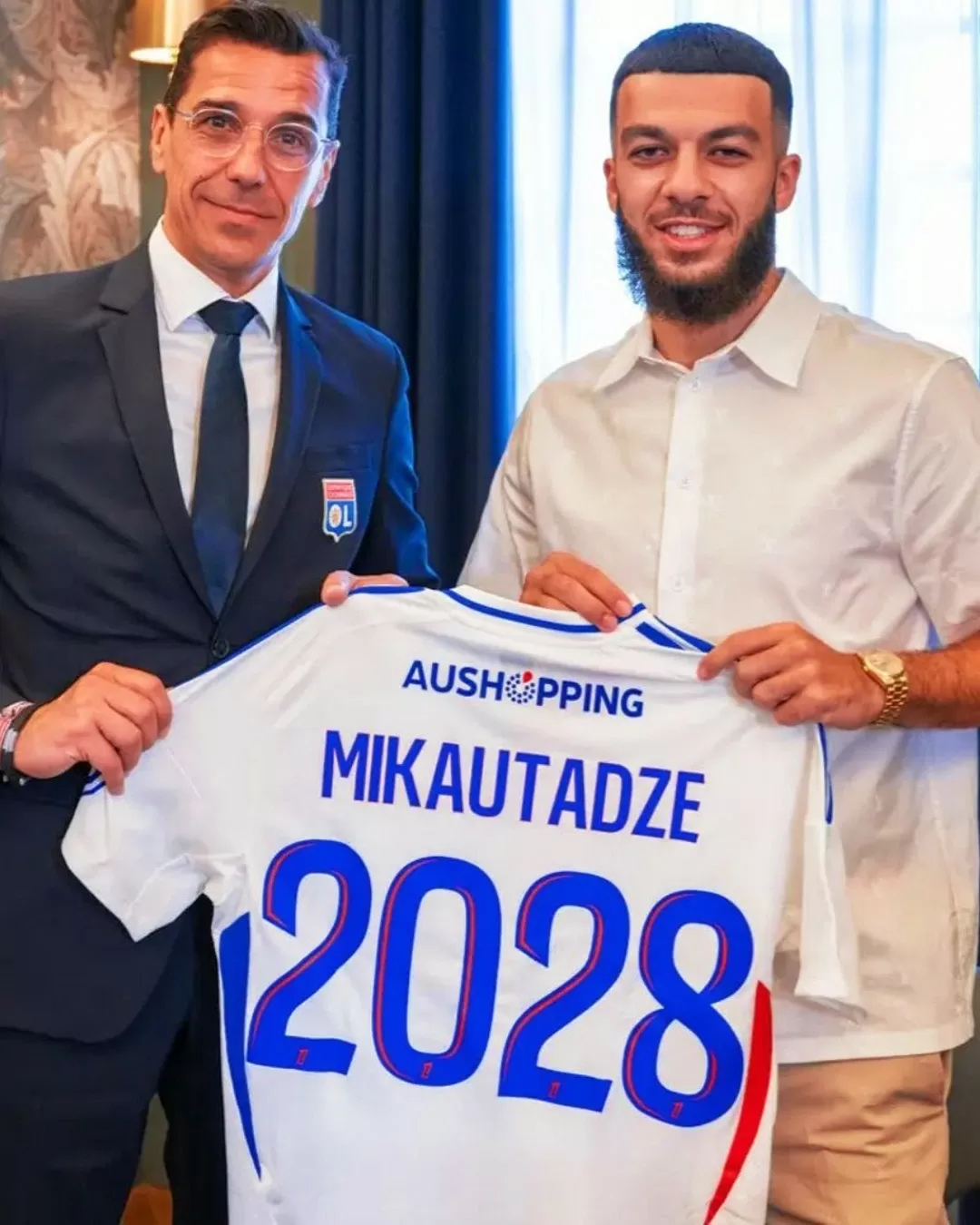 Lyon chiêu mộ Vua phá lưới EURO 2024 Georges Mikautadze