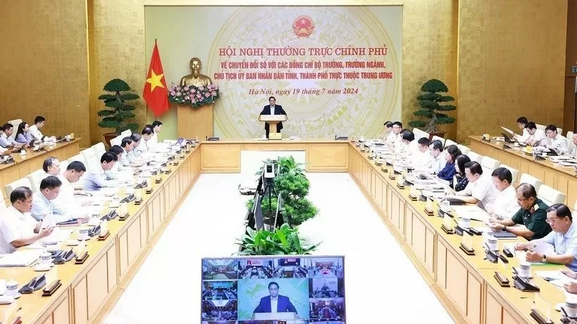 PM Pham Minh Chinh chairs Government’s conference calling for comprehensive digital transformation