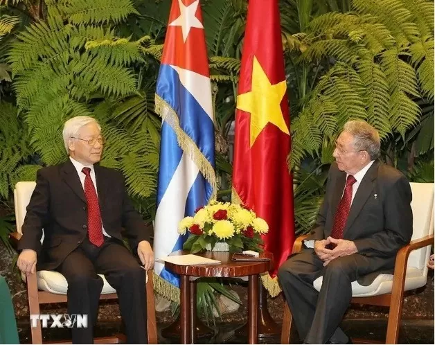 Party General Secretary Nguyen Phu Trong (left) holds talks with the First Secretary of the Communist Party of Cuba (PCC) Central Committee Raul Castro Ruz in Havana on March 29, 2018 (Photo: VNA)