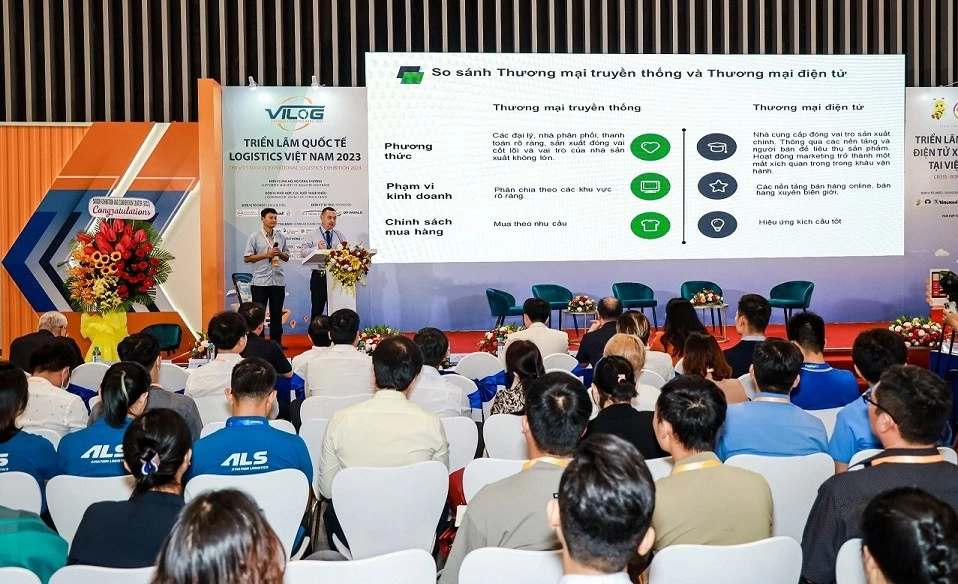 VILOG 2024: Hơn 300 công ty đại diện cho 20 quốc gia và vùng lãnh thổ cùng thúc đẩy kết nối toàn cầu hệ thống logistics VILOG 2024: Hơn 300 công ty đại diện cho 20 quốc gia và vùng lãnh thổ cùng thúc đẩy kết nối toàn cầu hệ thống logistics