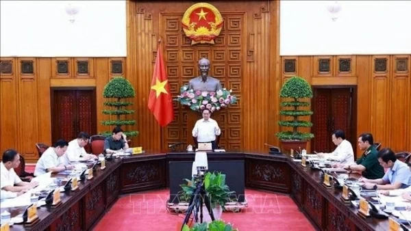 PM Pham Minh Chinh calls for completion of 500kV Circuit-3 transmission line by National Day