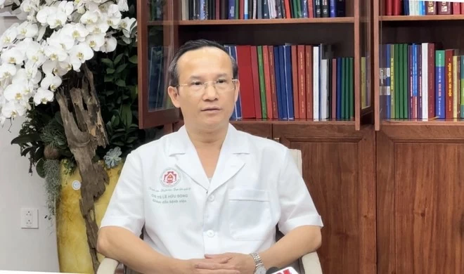 Thiếu tướng Lê Hữu Song – Giám đốc Bệnh viện Trung ương Quân đội 108. (Ảnh: PV/Vietnam+)