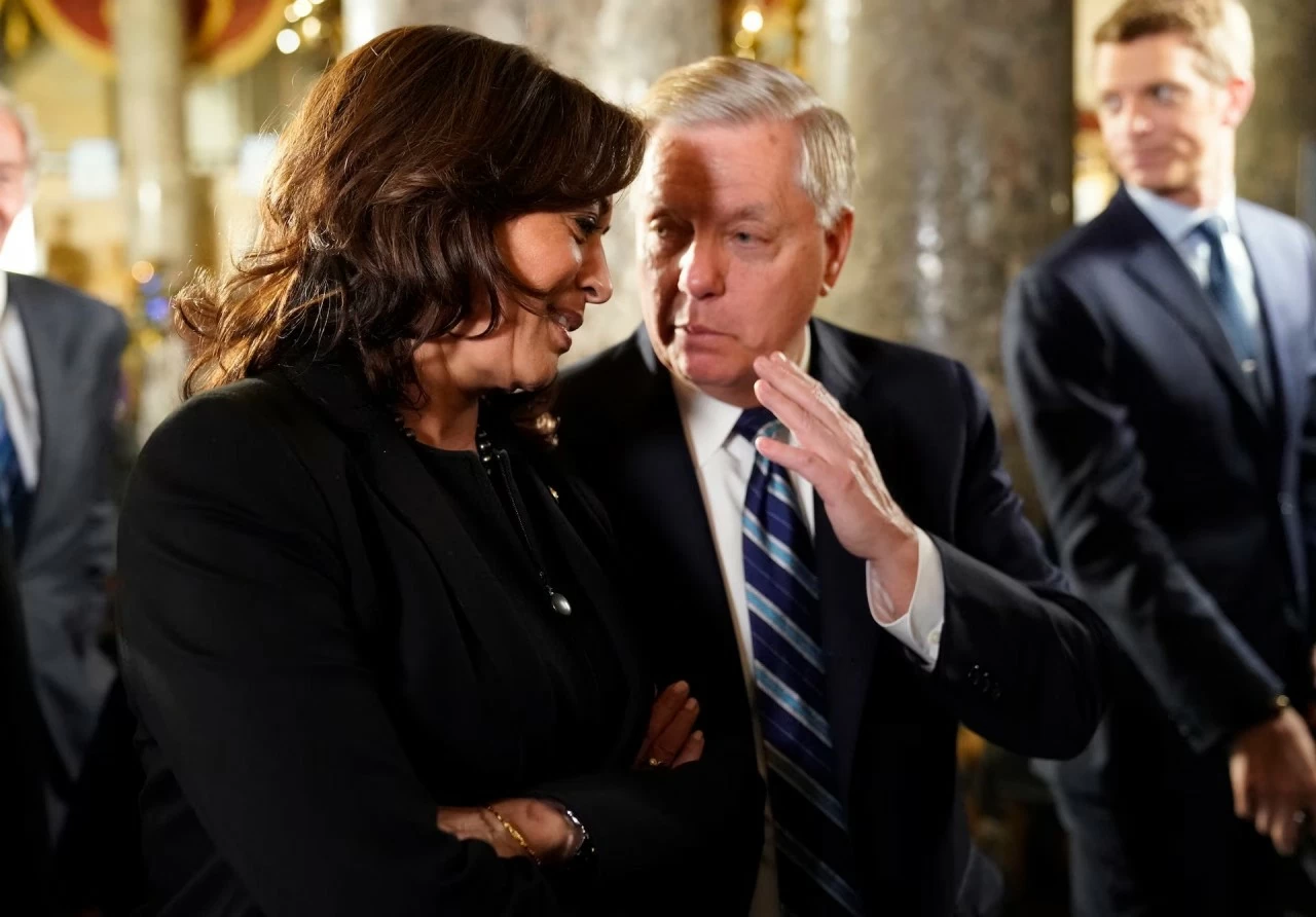 Hình ảnh hiếm hoi thời thơ ấu của Phó Tổng thống Mỹ Kamala Harris