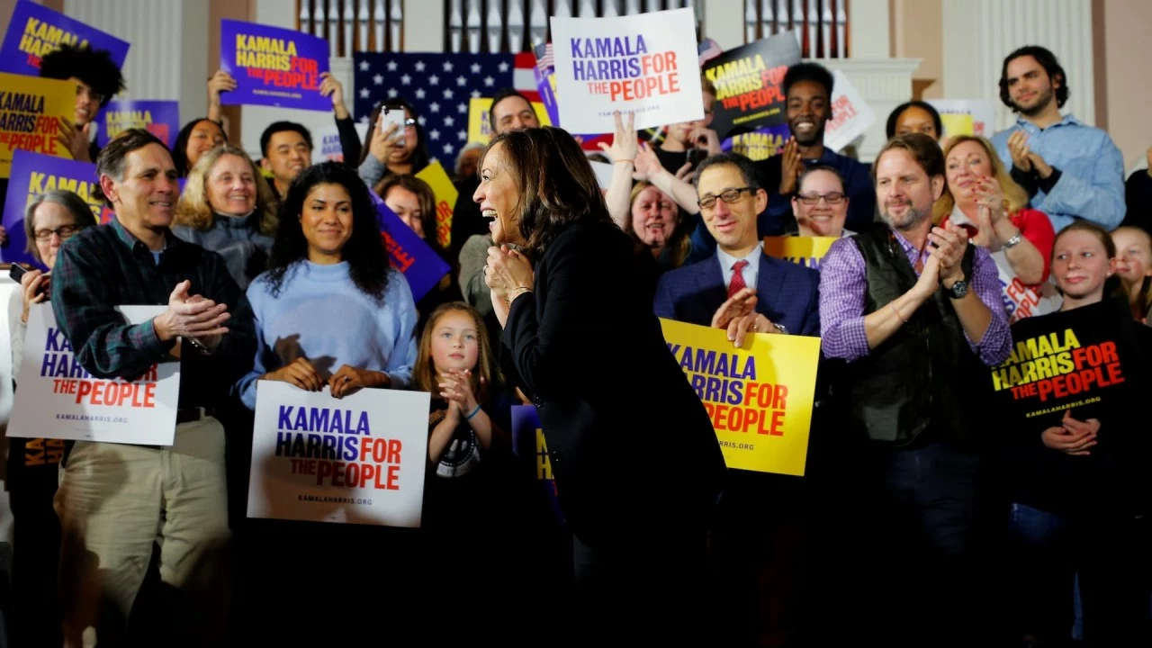 Hình ảnh hiếm hoi thời thơ ấu của Phó Tổng thống Mỹ Kamala Harris