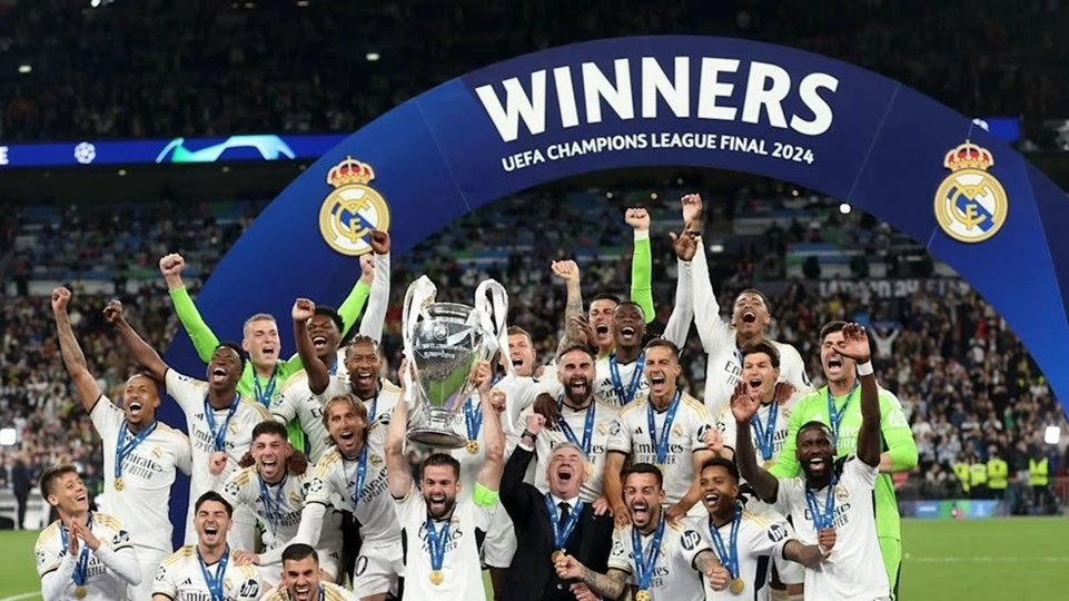 Real Madrid trở thành CLB đầu tiên đạt doanh thu hơn 1 tỷ EURO