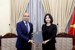 Tiếp nhận bản sao Thư ủy nhiệm bổ nhiệm Đại sứ Algeria tại Việt Nam