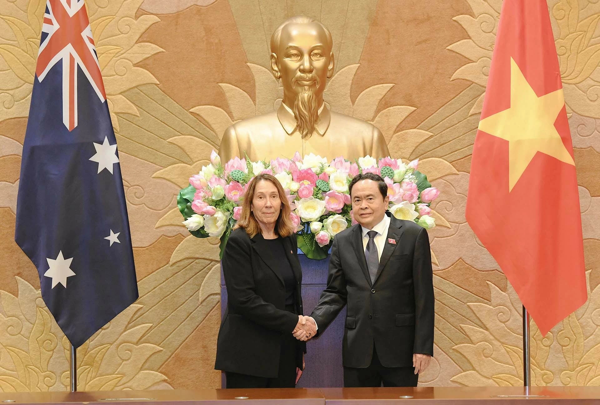 Chủ tịch Quốc hội Trần Thanh Mẫn và Chủ tịch Thượng viện Australia Sue Lines. (Nguồn: daibieunhandan.vn)
