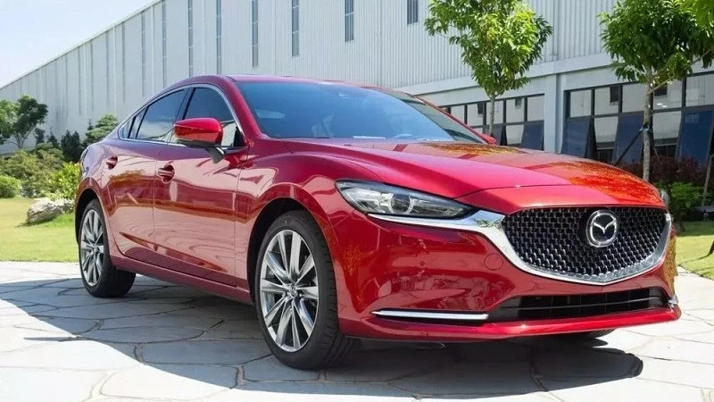 Mazda 6 2.5L Signature Premium bất ngờ xuất hiện trở lại, giá bán hấp dẫn hơn trước