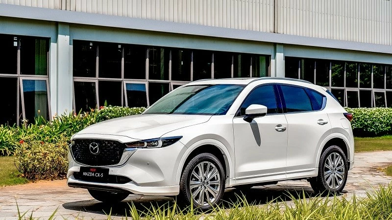 Top 5 xe SUV/crossover bán chạy nhất 6 tháng đầu năm 2024: Mazda CX-5 vẫn 'vô đối'