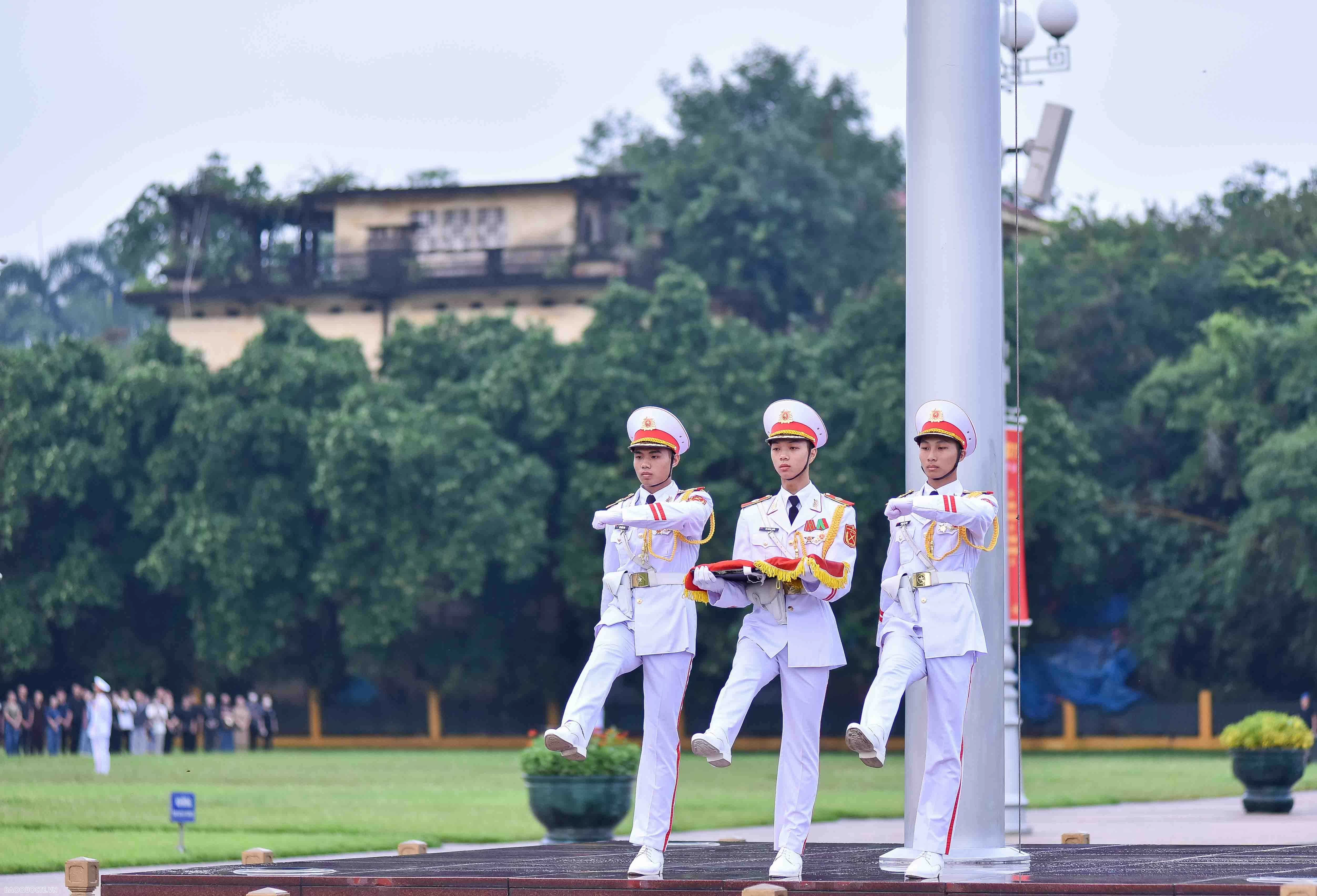 Lễ thượng cờ rủ Quốc tang Tổng Bí thư Nguyễn Phú Trọng