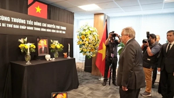 UN Secretary-General, Ambassadors pay tribute to Party General Secretary Nguyen Phu Trong in New York