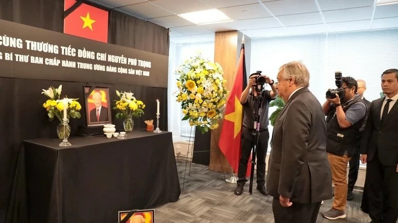 UN Secretary-General, Ambassadors pay tribute to Party General Secretary Nguyen Phu Trong in New York