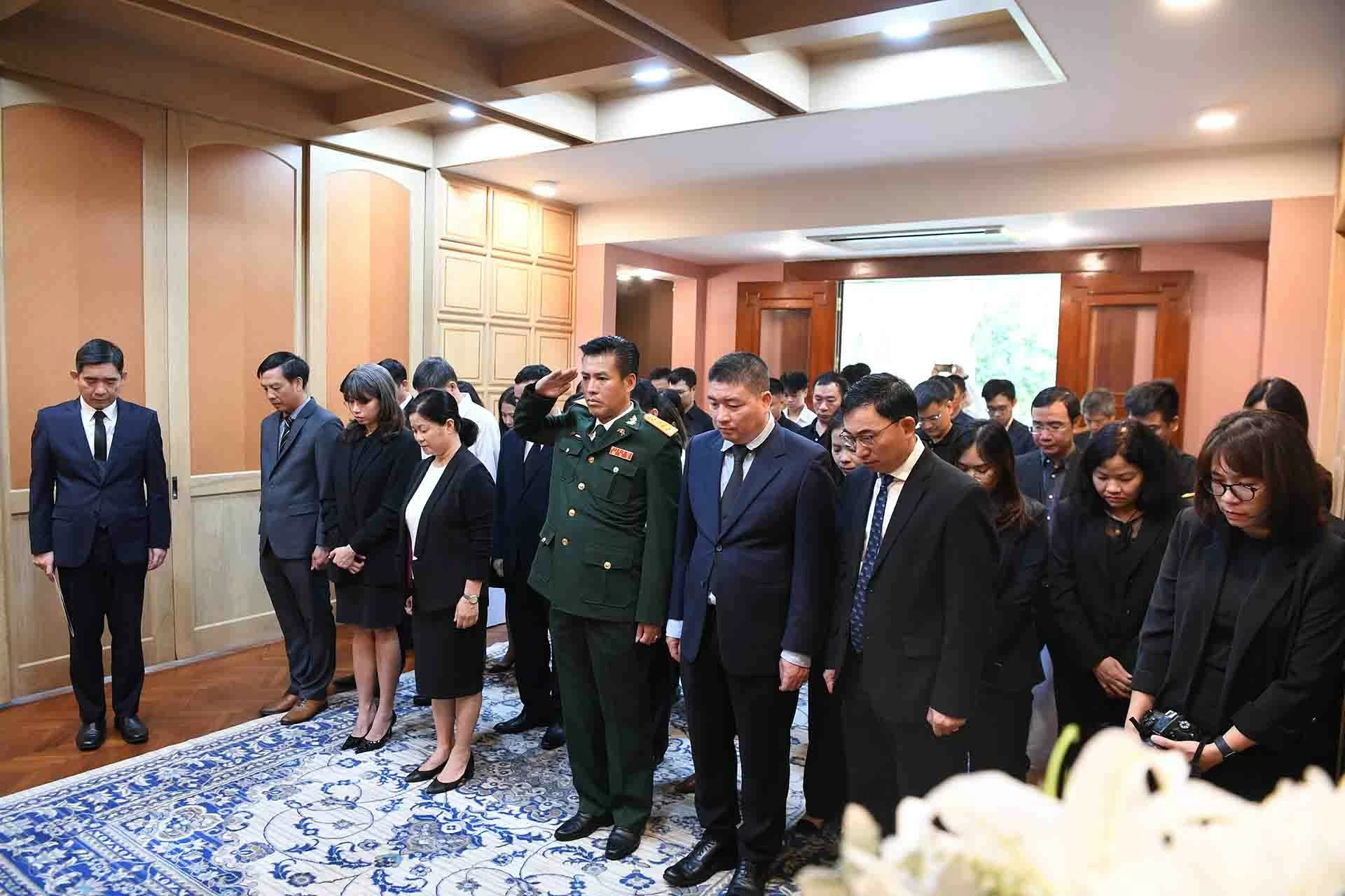 Thủ tướng Thái Lan Srettha Thavisin đến viếng Tổng Bí thư Nguyễn Phú Trọng