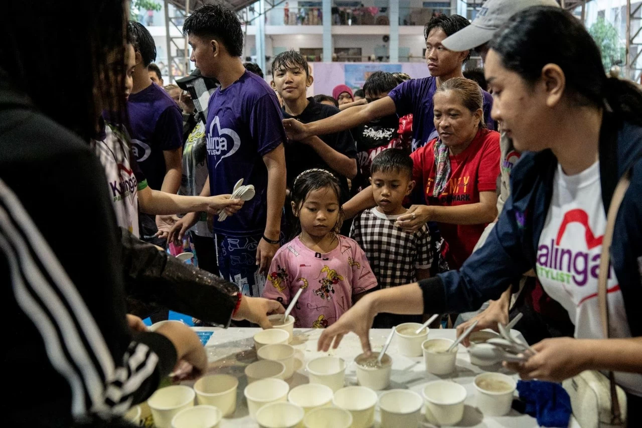 Philippines: Đường phố thủ đô Manila chìm trong nước sau cơn bão Gaemi