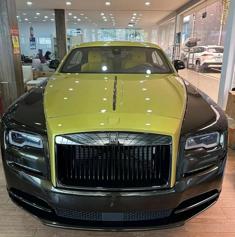 Rolls-Royce Wraith Black Badge ADM Sportive 'độc nhất thế giới' xuất hiện tại Việt Nam