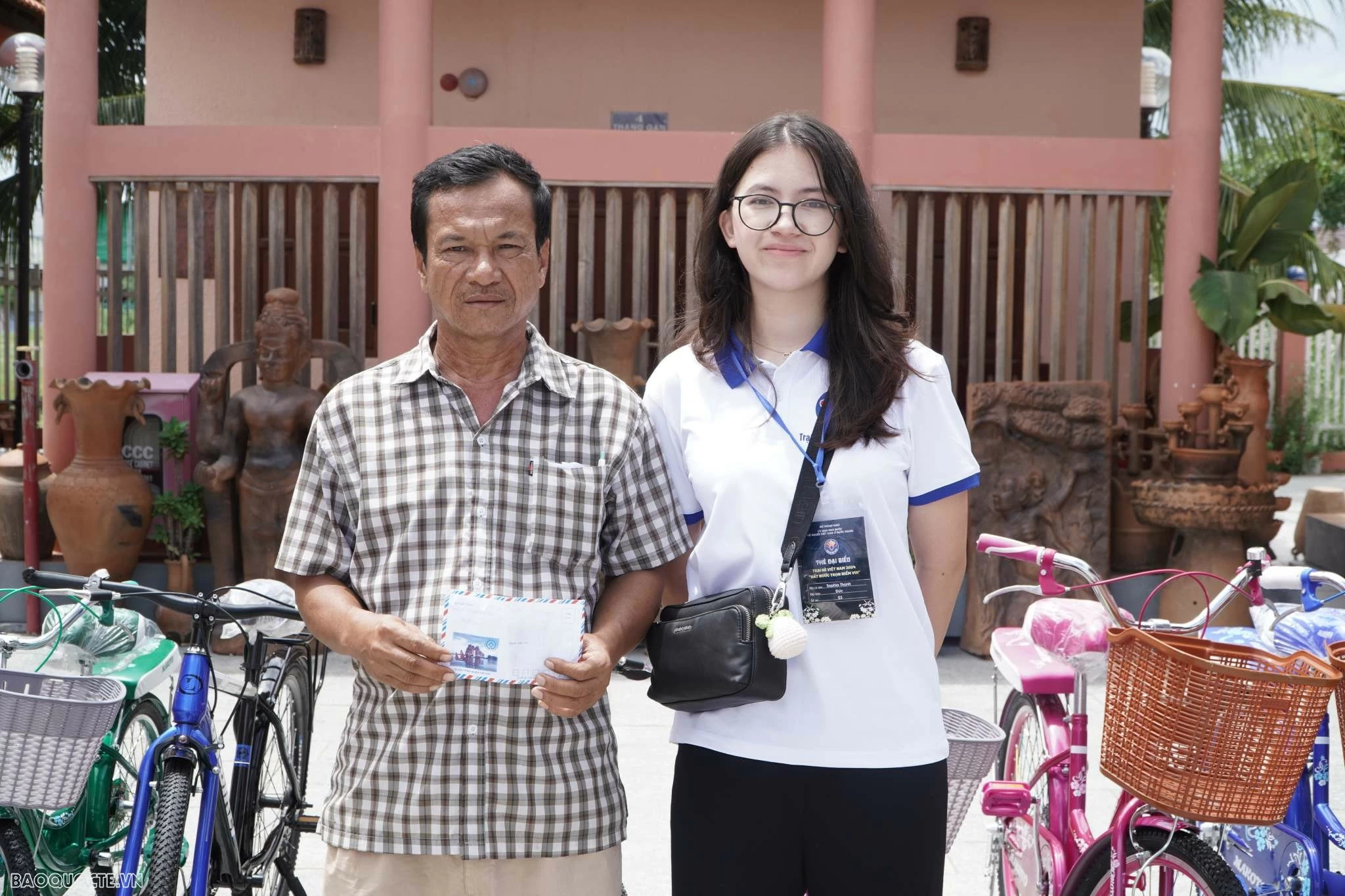 Trại hè Việt Nam 2024: Khám phá văn hoá Chăm của thanh niên, sinh viên kiều bào Trại hè Việt Nam 2024: Khám phá văn hoá Chăm của thanh niên, sinh viên kiều bào