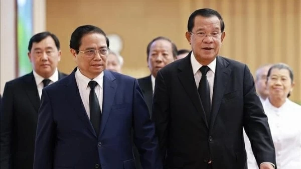 Vietnam, Cambodia consent to strengthen connections between two economies