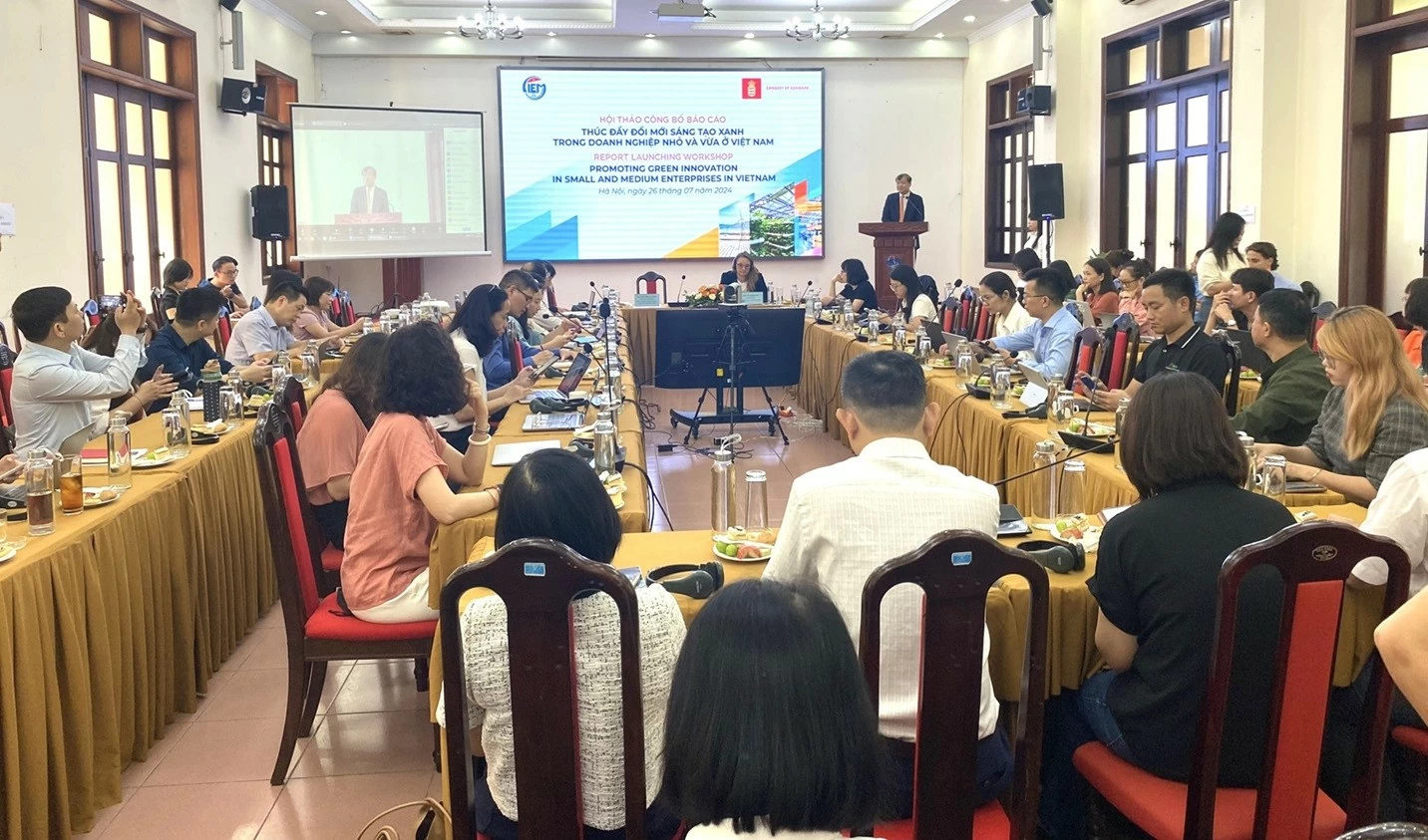 Hội thảo công bố Báo cáo nghiên cứu “Thúc đẩy đổi mới sáng tạo xanh trong doanh nghiệp nhỏ và vừa ở Việt Nam”. (Ảnh: Gia Thành)