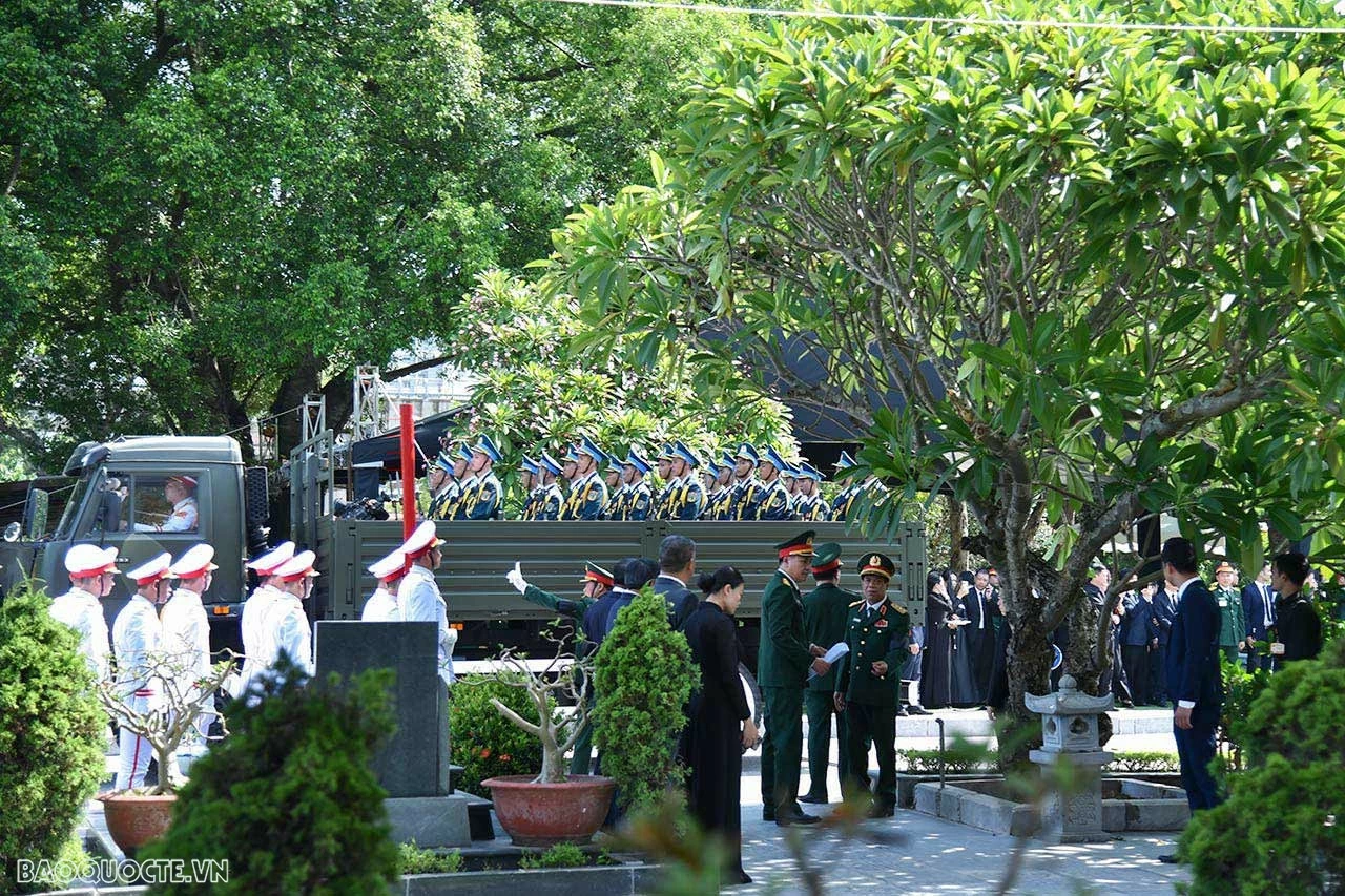 Lễ an táng Tổng Bí thư Nguyễn Phú Trọng tại Nghĩa trang Mai Dịch, Hà Nội