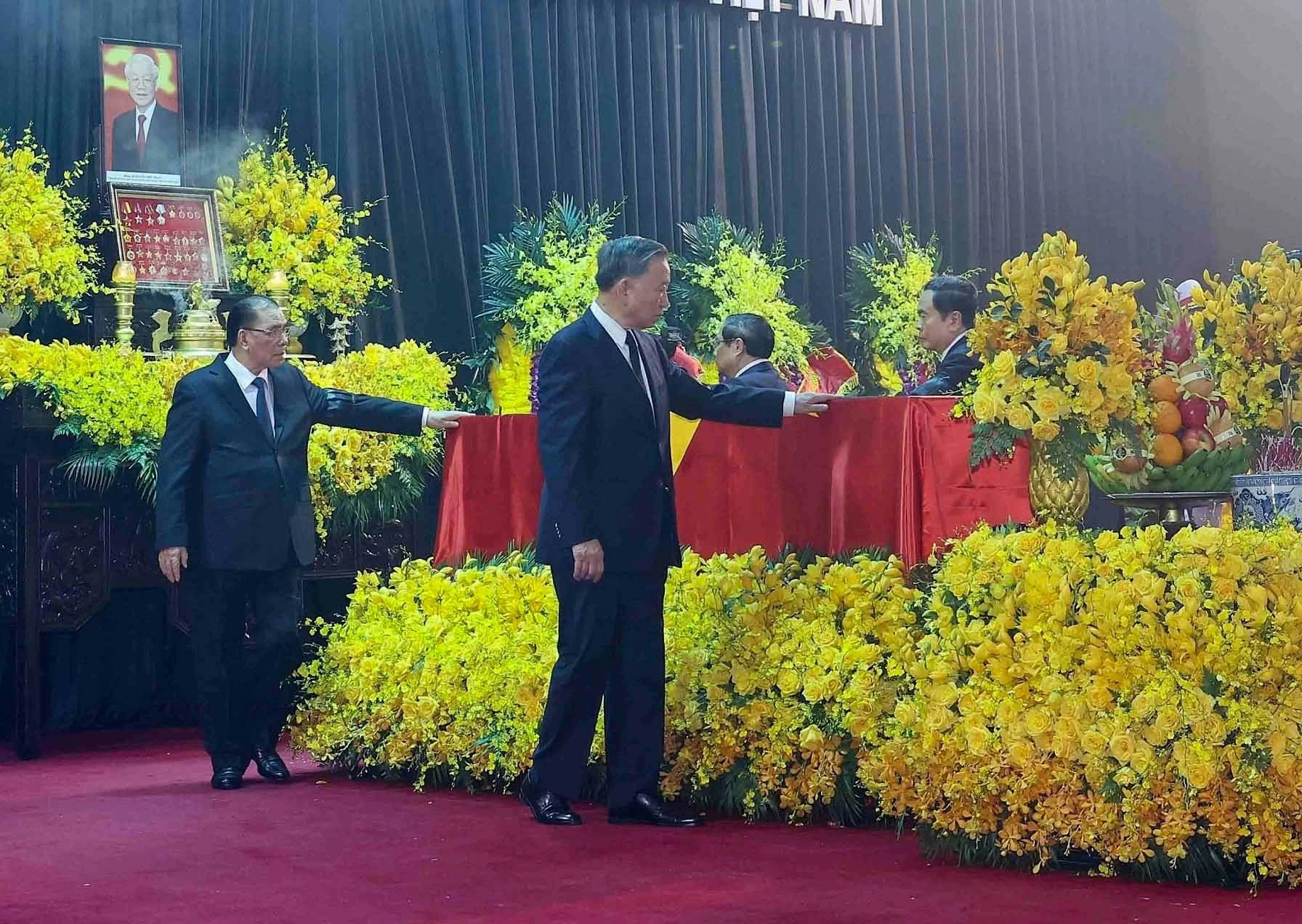 Trọn cuộc đời Tổng Bí thư Nguyễn Phú Trọng đã bền bỉ cống hiến cho Đảng và dân tộc