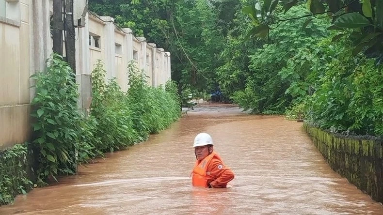 Lũ quét, sạt lở đất gây thiệt hại không nhỏ tại nhiều địa phương