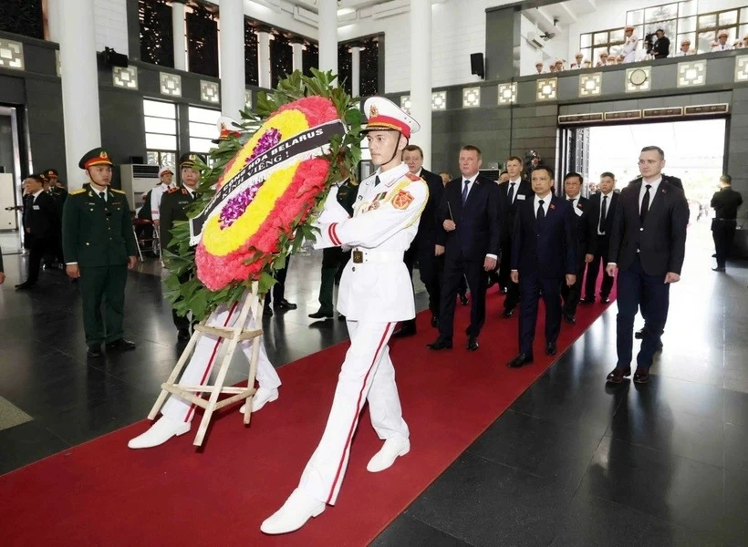 International friends bid farewell to Party General Secretary Nguyen Phu Trong