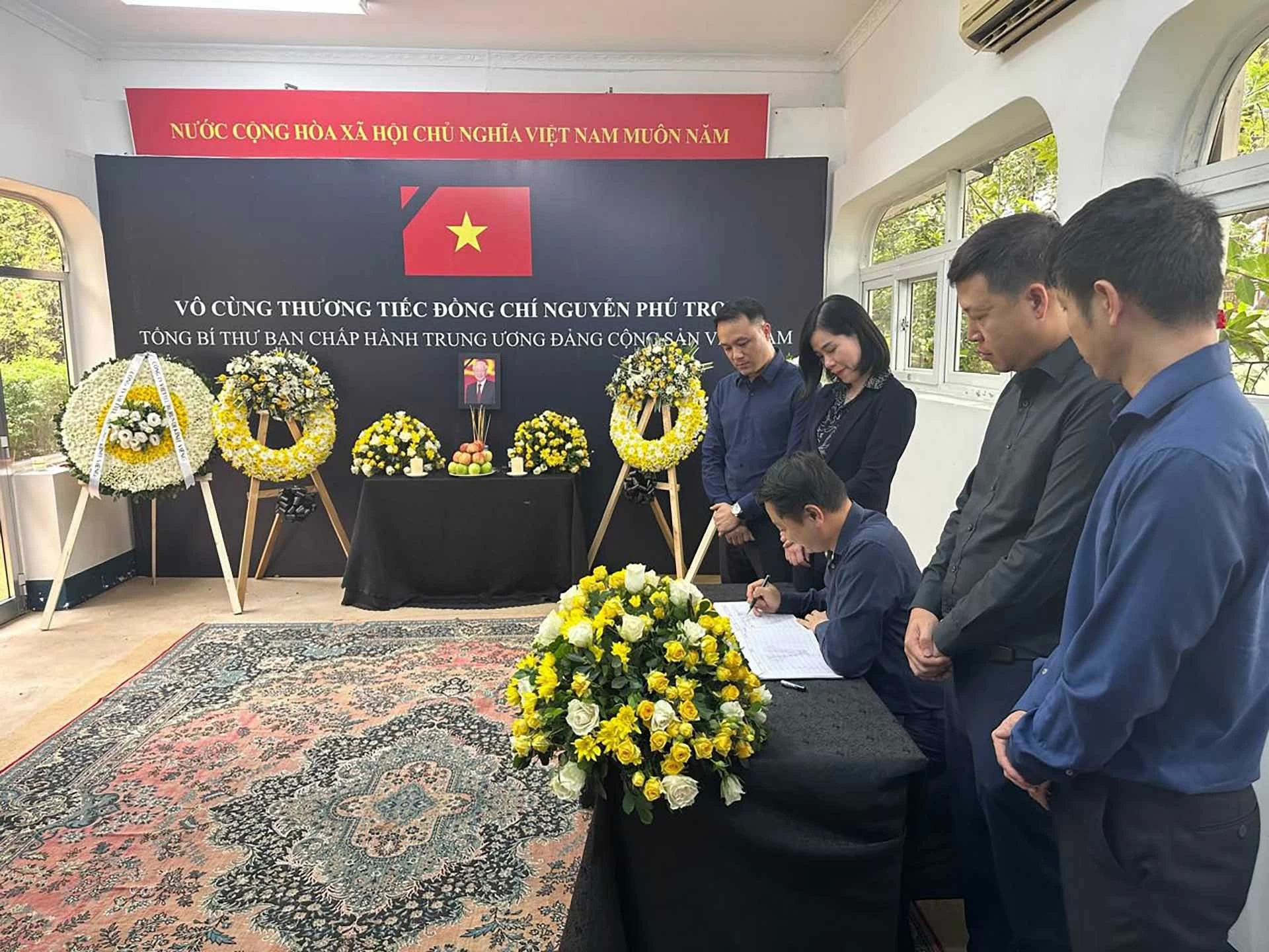 Đại sứ quán Việt Nam tại Tanzania tổ chưc lễ viếng Tổng Bí thư Nguyễn Phú Trọng