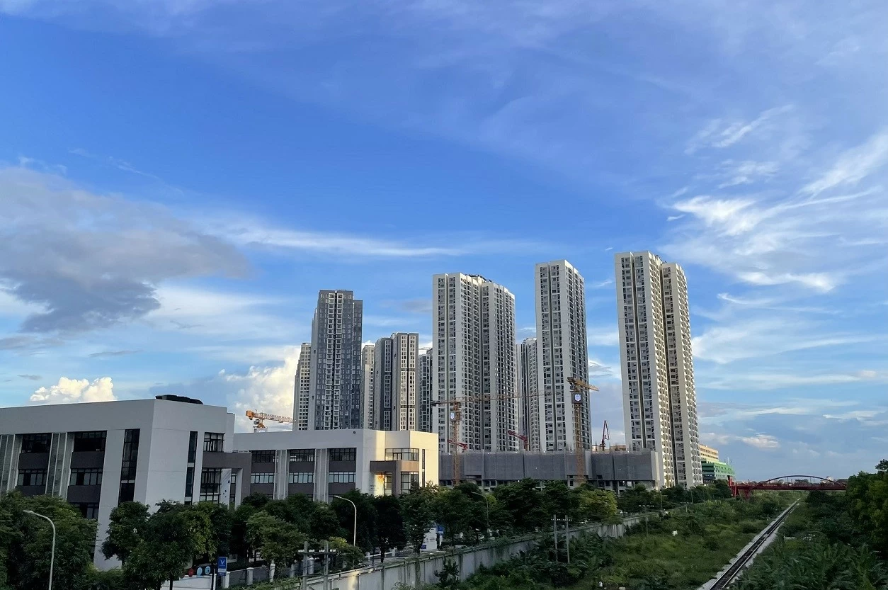 Bất động sản mới nhất. (Ảnh: Linh An) Bất động sản mới nhất. (Ảnh: Linh An)