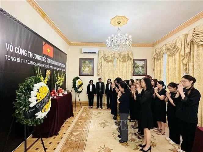 International organisations pay tribute to Party General Secretary Nguyen Phu Trong