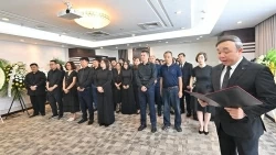 Bí thư Thành ủy Thượng Hải đến viếng Tổng Bí thư Nguyễn Phú Trọng