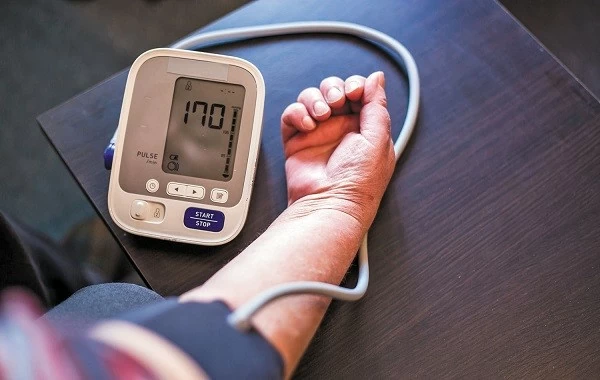 5 thói quen tốt giúp kiểm soát huyết áp vào buổi sáng