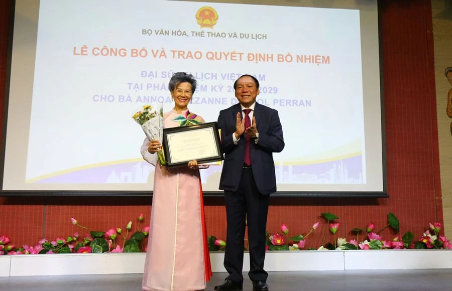 Đại sứ Du lịch Việt Nam tại Pháp: Một Việt kiều luôn gắn bó với quê hương