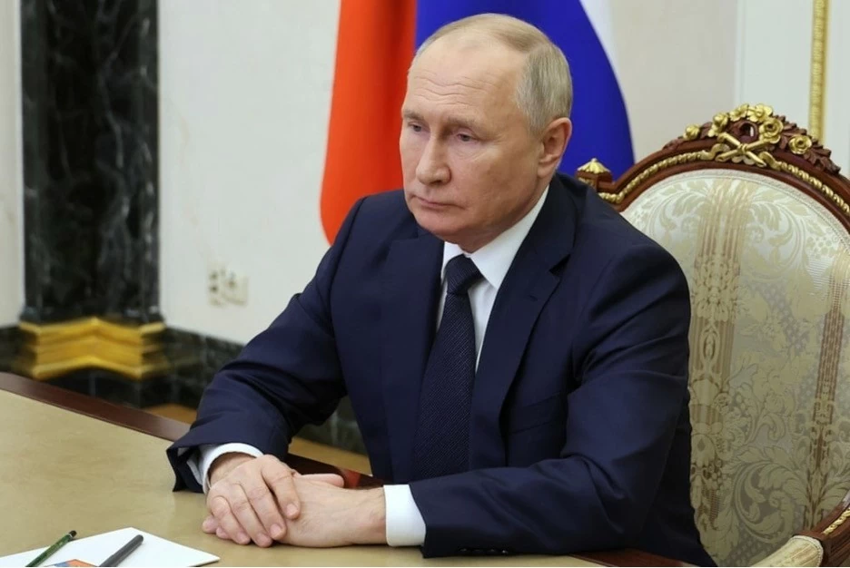 Tổng thống Putin cảnh báo Nga có thể chấm dứt lệnh tạm dừng phát triển vũ khí hạt nhân tầm trung nếu Mỹ triển khai vũ khí ở những khu vực mới
