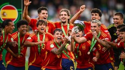 Vô địch giải U19, Tây Ban Nha thống trị các giải đấu bóng đá châu Âu