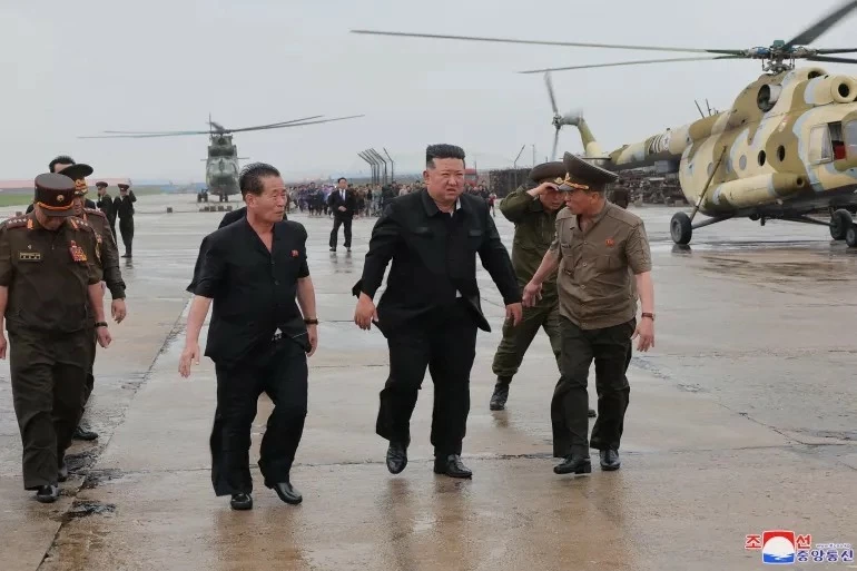 Triều Tiên huy động quân đội để hỗ trợ hàng nghìn người dân bị ảnh hưởng do lũ lụt
