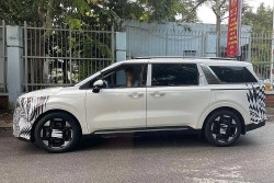 MPV gia đình Kia Carnival 2024 bất ngờ xuất hiện tại Việt Nam