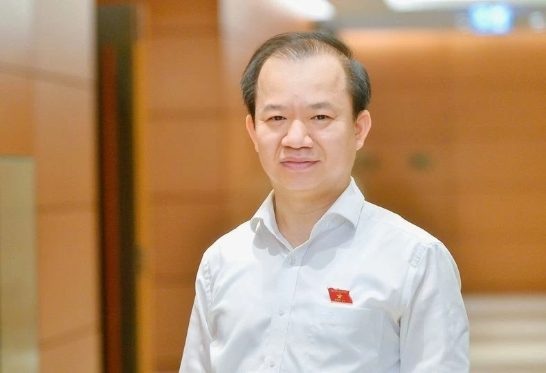 ĐBQH Bùi Hoài Sơn ĐBQH Bùi Hoài Sơn