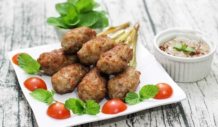 Giá heo hơi hôm nay 30/7: Giảm nhẹ một vài nơi; Móng Cái tổ chức tiêm phòng thử nghiệm vaccine dịch tả heo châu Phi Giá heo hơi hôm nay 30/7: Giảm nhẹ một vài nơi; Móng Cái tổ chức tiêm phòng thử nghiệm vaccine dịch tả heo châu Phi