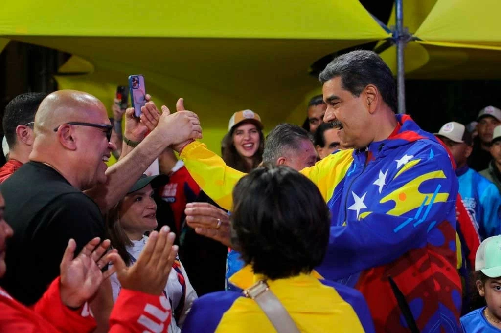 Bầu cử Venezuela: Tổng thống Maduro tố phe đối lập âm mưu 'đảo chính', ra lệnh trục xuất đại sứ 7 nước Mỹ Latinh