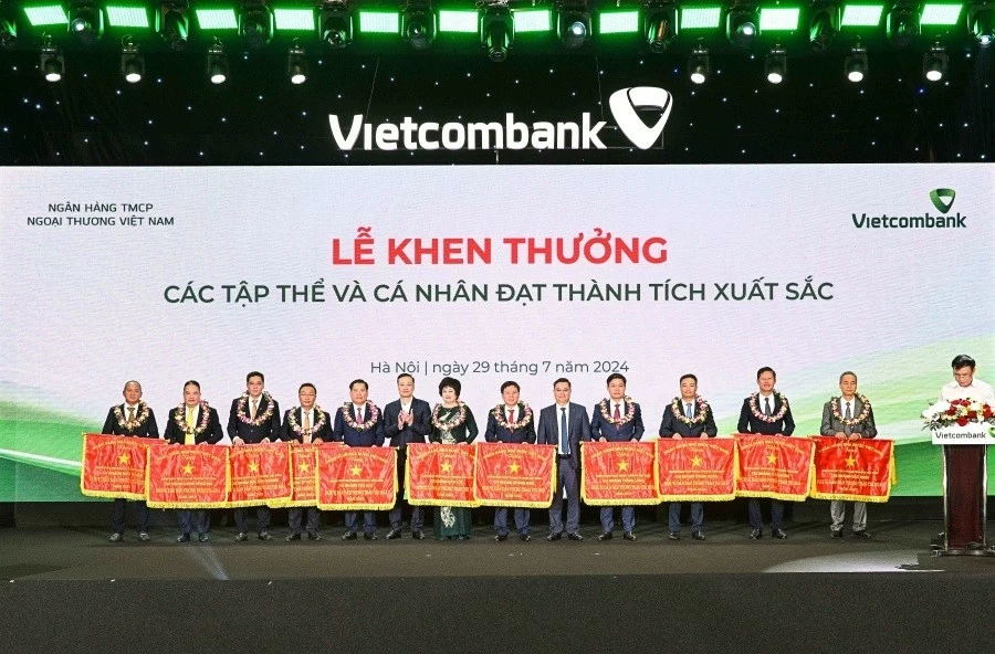 Vietcombank công bố Quyết định chức Bí thư Đảng ủy, Chủ tịch HĐQT và các nhân sự cấp cao