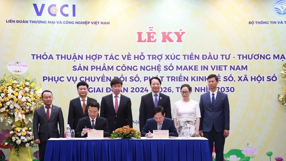 Bộ Thông tin và Truyền thông 'bắt tay' VCCI hỗ trợ sản phẩm công nghệ số Make in Viet Nam phát triển kinh tế số