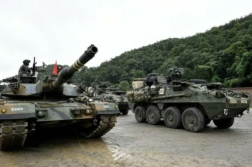 Mỹ-Hàn Quốc đưa quân đến cách biên giới liên Triều 30km, tập trận bắn đạn thật