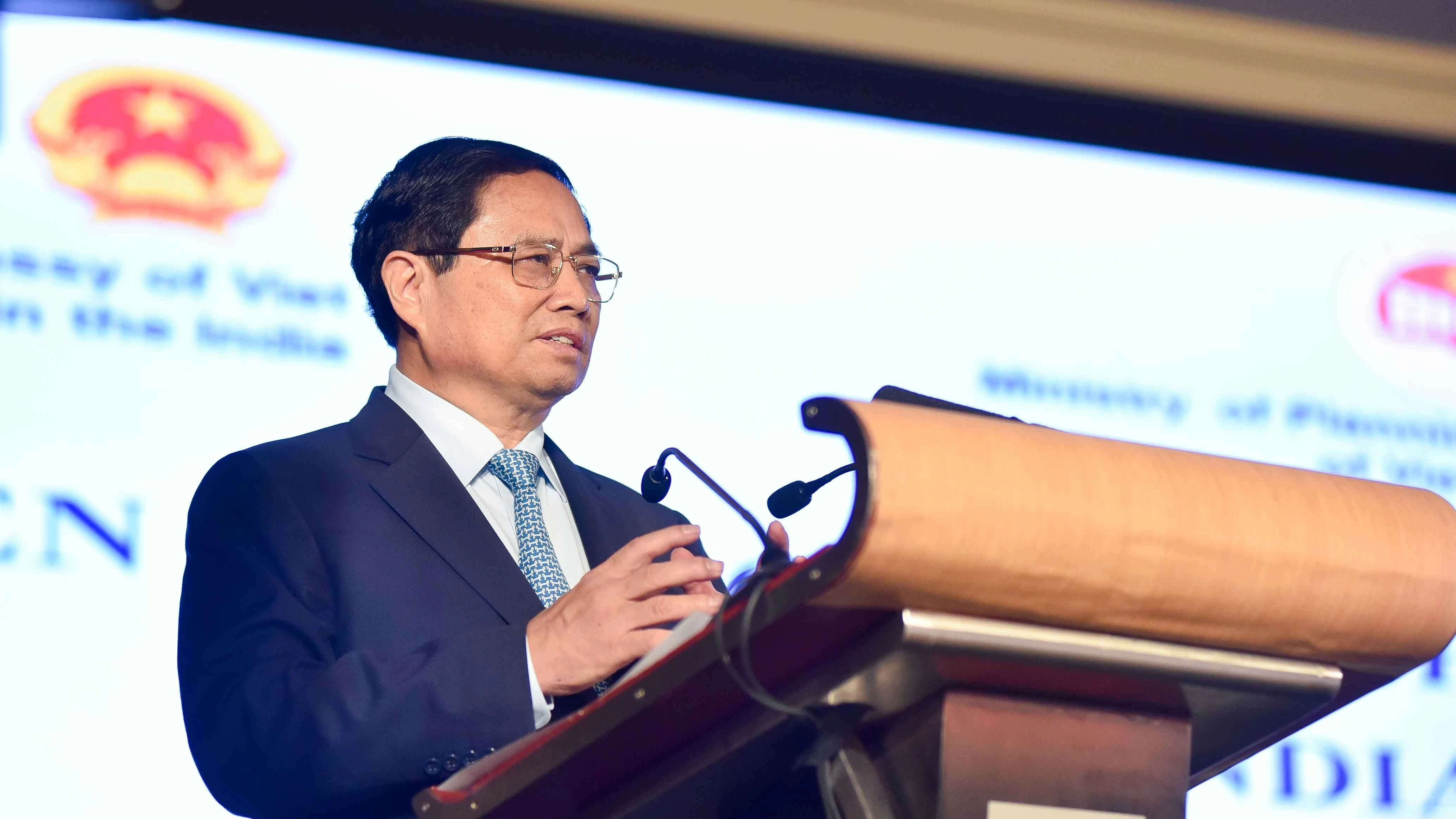 PM Pham Minh Chinh attends Vietnam-India Business Forum urging to raise two-way trade to 20 billion USD