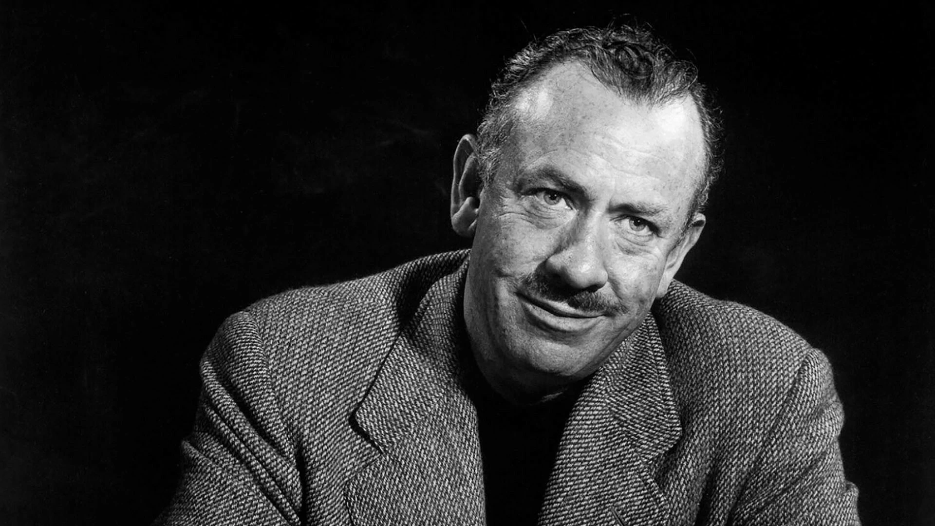 Nhà văn John Ernst Steinbeck.