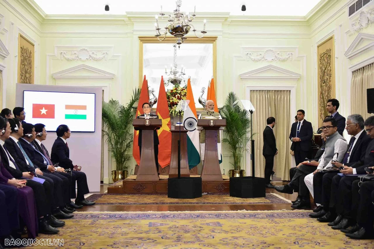 Vietnam, India Prime Ministers announce outcomes of talks at press conference