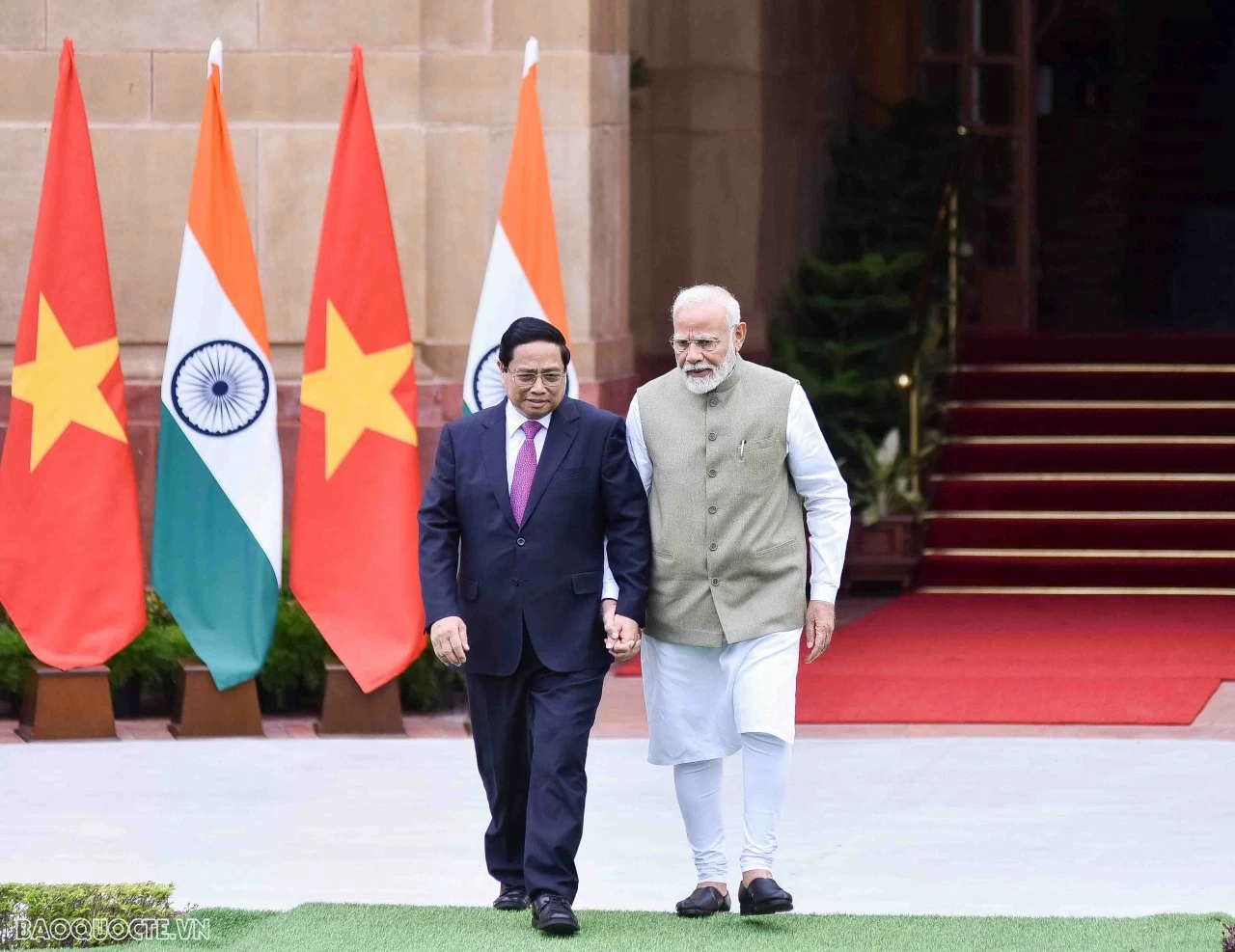 Vietnam, India Prime Ministers engage in fruitful talks in New Delhi