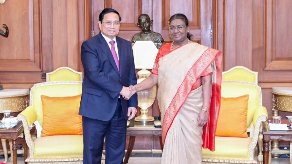 PM Pham Minh Chinh meets with Indian President Droupadi Murmu in New Delhi