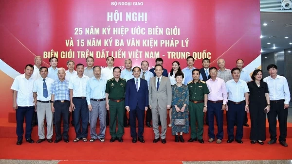 Xây dựng đường biên giới Việt Nam-Trung Quốc hòa bình, ổn định, góp phần thúc đẩy phát triển kinh tế xã hội